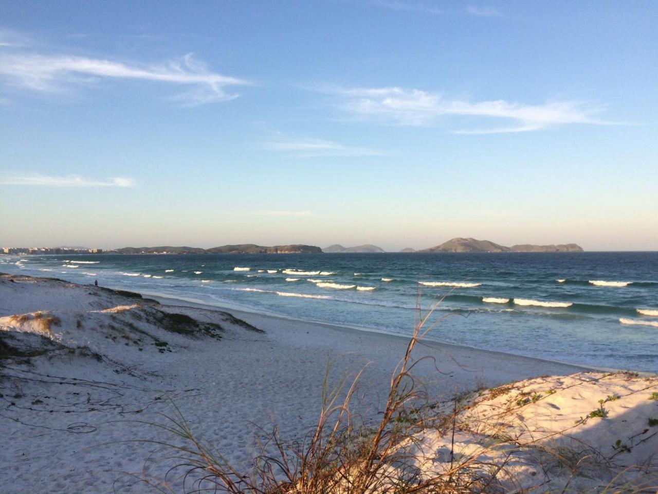 Banho De Mar Em Cabo Frio Villa Bagian luar foto
