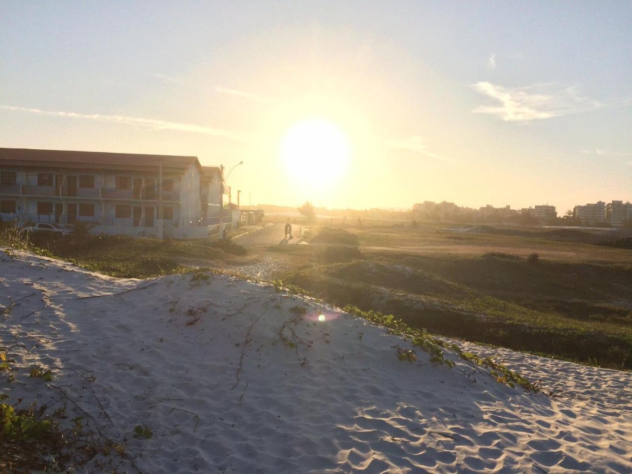 Banho De Mar Em Cabo Frio Villa Bagian luar foto